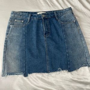 En Créme Jean Skirt